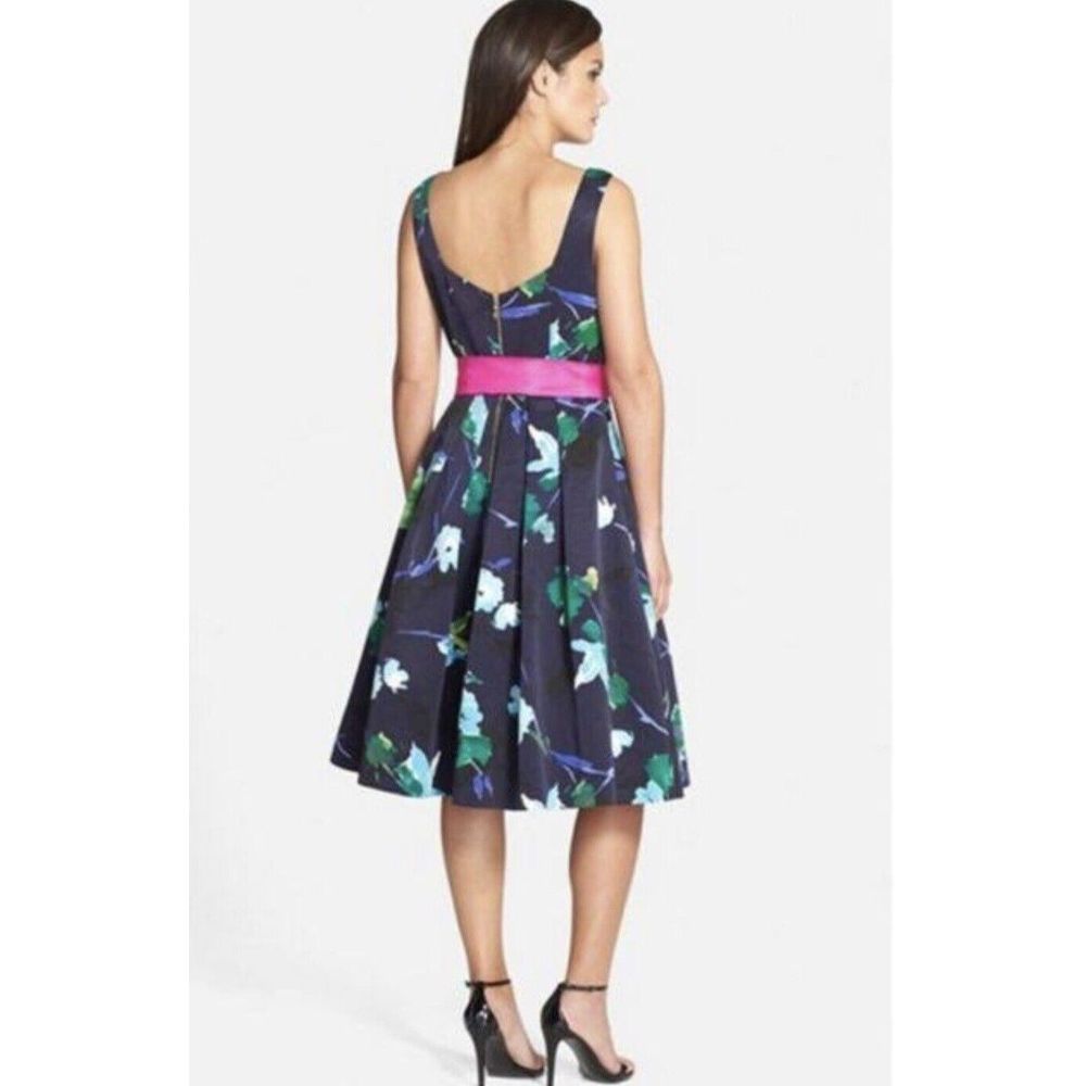 Eliza J Faille belted fit & flare dress - size 8 - multicolored